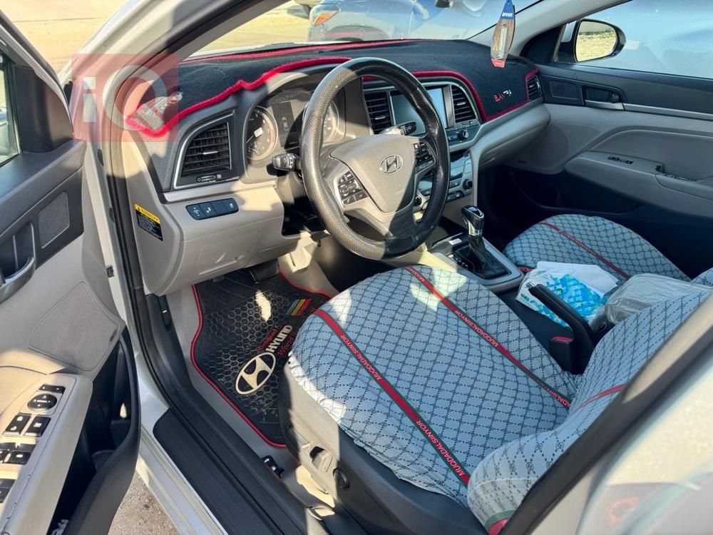 هيونداي النترا